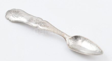 Ezüst (Ag) dísz kanál, h: 9cm, jelzés nélkül, nettó:4,38g