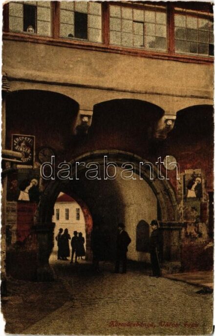Körmöcbánya, Kremnitz, Kremnica; Városi kapu, Eredeti Singer Varrógépek, Maggi ízesítő reklámok, csendőr. Ritter Sándor / gate, street, advertising posters, gendarme (EM)