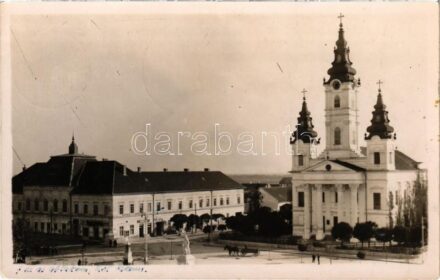 1941 Óbecse, Ó-Becse, Stari Becej; templom, Központi szálloda / church, Hotel Central. Razglednica photo + '1941 Óbecse visszatért' So. Stpl