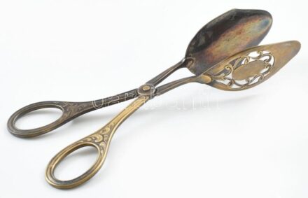 Sütemény csipesz, jelzett alpakka, h: 19 cm