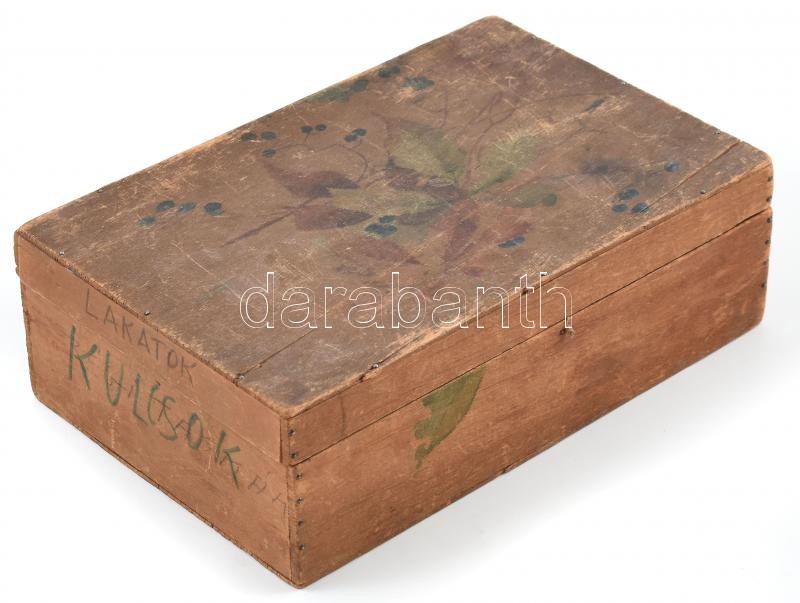Régi fa doboz vegyes kulcsokkal, közte egy lakat is, 23,5x15x7,5 cm - Image 4