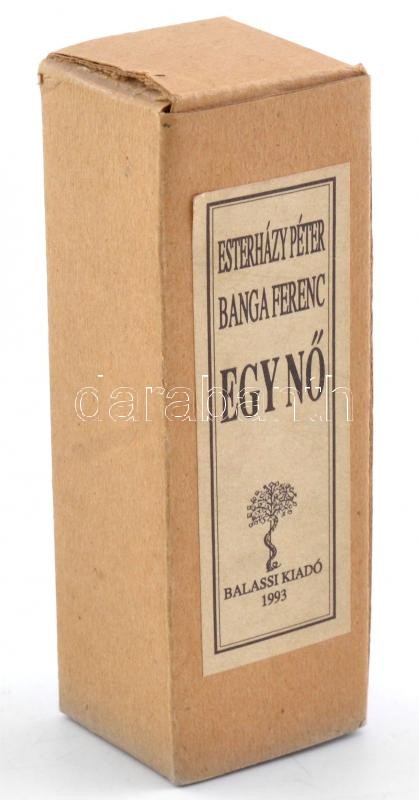 Esterházy Péter - Banga Ferenc: Egy nő. Esterházy Péter műve. Banga Ferenc grafikus rajzaival. Bp., 1993., Balassi kiadó. Első kiadás. Megjelent az ünnepi könyvhétre. Megjelent 3000 példányban, ebből 100 számozott példány, de ez - Image 2