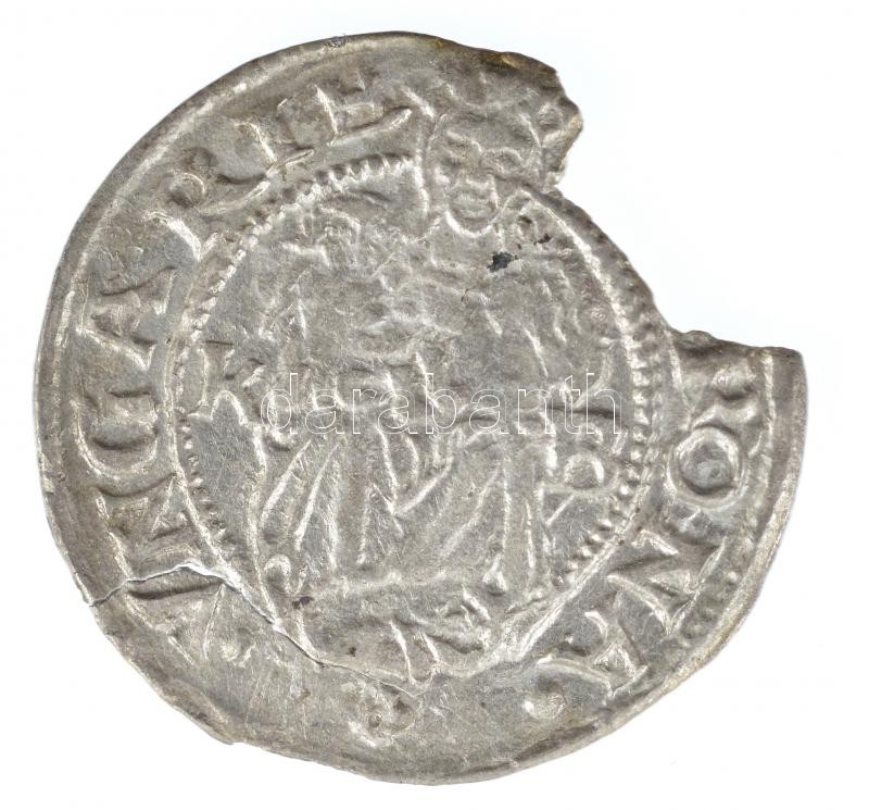 1536K-B Denár Ag 'I. Ferdinánd' (0,38g) T:2 kitörés 1536K-B Denar Ag 'Ferdinand I' (0,38g) C:XF cracked Huszár: 935., Unger II.: 745.a - Image 2