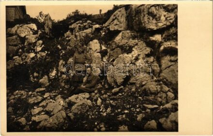 Magyar katonák csoportja / Hungarian military, group of soldiers. photo