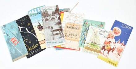 cca 1920-1940 hajózással, utazással kapcsolatos nyomtatványok, bőrönd címkék, prospektusok