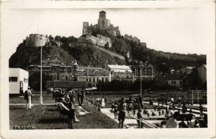 Trencsén, Trencín; strand, vár / beach, castle. photo
