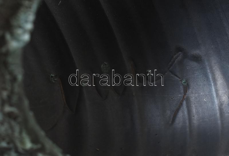 Mihály Béla: Mennyezeti kaspó. Rücskös mázakkal, jelzett, hibátlan, m: 26 cm - Image 3