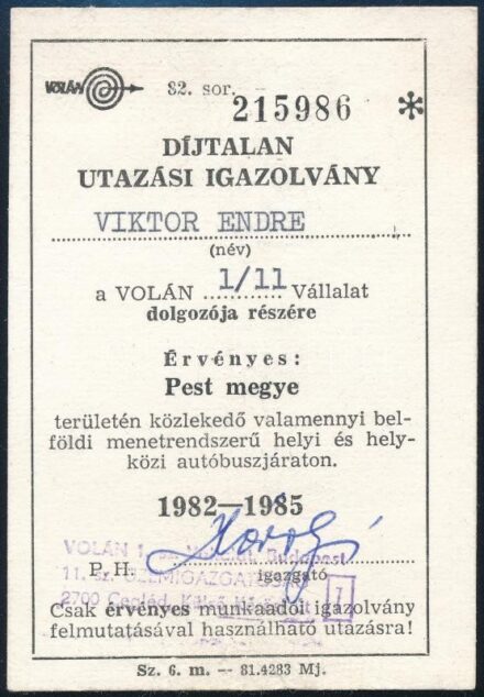 1982 Díjtalan utazási igazolvány VOLÁN alkalmazott részére, bélyegzéssel