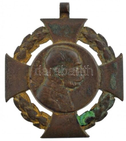 1908. 'Jubileumi Kereszt' aranyozott bronz kitüntetés mellszalag nélkül T:2- patina, kopott aranyozás Hungary 1908. 'Diamond Jubilee Cross' gilt bronze decoration without ribbon C:VF patina, worn gilding NMK 269.