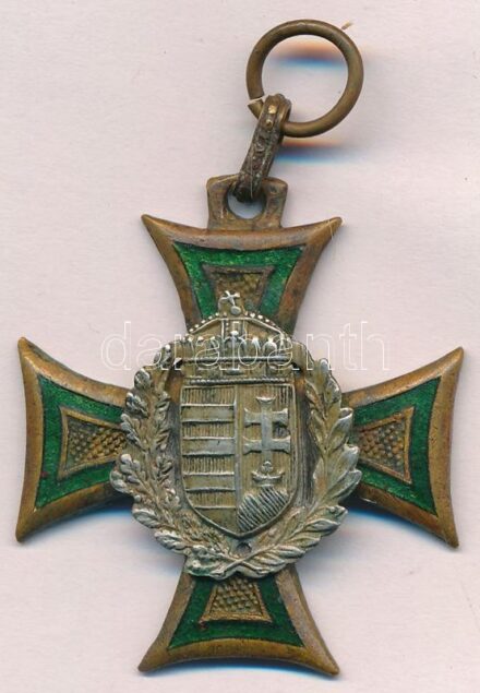 1923. 'II. osztályú Tiszti Szolgálati Jel' zománcozott bronz kitüntetés ezüstözött rátéttel mellszalag nélkül T:2 patina Hungary 1923. 'Officers' Distinction for Long Service 2nd class' enamelled bronze decoration with silver plated