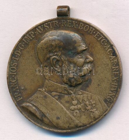 1898. 'Jubileumi Emlékérem a Fegyveres Erő Számára / Signum memoriae (AVSTR)' bronz kitüntetés mellszalag nélkül T:2 patina Hungary 1898. 'Commemorative Jubilee Medal for the Armed Forces' bronze decoration without ribbon C:XF