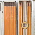 2 csomag retró Koh-I-Noor Hardtmuth ceruza, komplett, eredeti fémdobozában