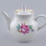 Dulevo szovjet porcelán teáskanna. Matricás, jelzett, minimális kopással, m: 14,5 cm
