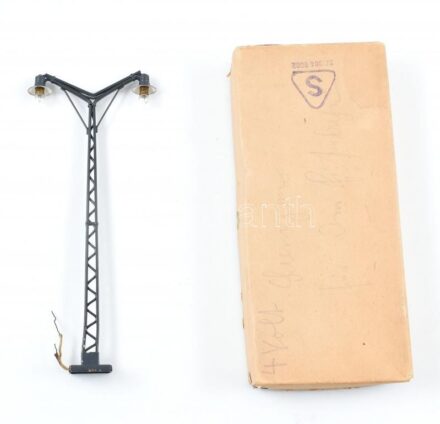 Vasúti terepasztal tárgy, világítás 17 cm, dobozában