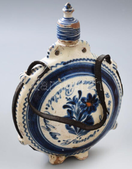 1866 Boros butella. Erdély, 1866, feliratos, datált, kis sérülésekkel, m: 28 cm /// 1866 Wine bottle. Transylvania, 1866. Inscribed and dated. With minor damages. Height: 28 cm.
