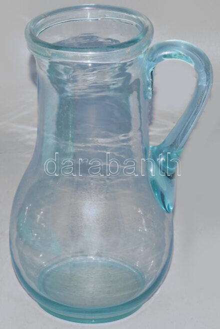 Kancsó. Parád, cca 1900, színezett hutaüveg, m: 26 cm /// Jug. Parád, circa 1900, colored factory glass. Height: 26 cm