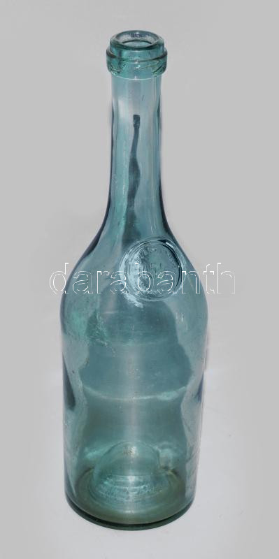 cca 1880 Dr. Szabó Gyula Miskolczon boros üveg, jelzett, hibátlan, m: 26,5 cm /// Circa 1880 Dr. Szabó Gyula Miskolczon Wine Glass, marked, in flawless condition. Height: 26.5 cm