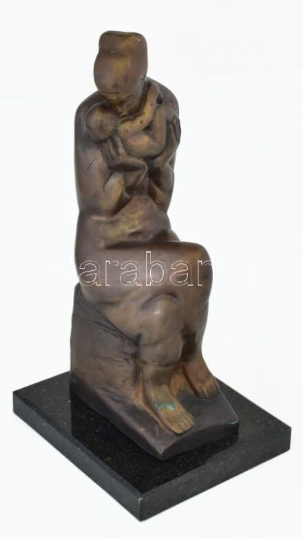 Kerényi Jenő (1908-1975): Gyermekét dajkáló anya. Bronz, jelzett, márvány talapzaton, néhol kissé patinás, teljes m: 43m cm /// SZEMÉLYES ÁTVÉTEL, NEM POSTÁZZUK / ONLY PERSONAL COLLECTION IN OUR OFFICE!