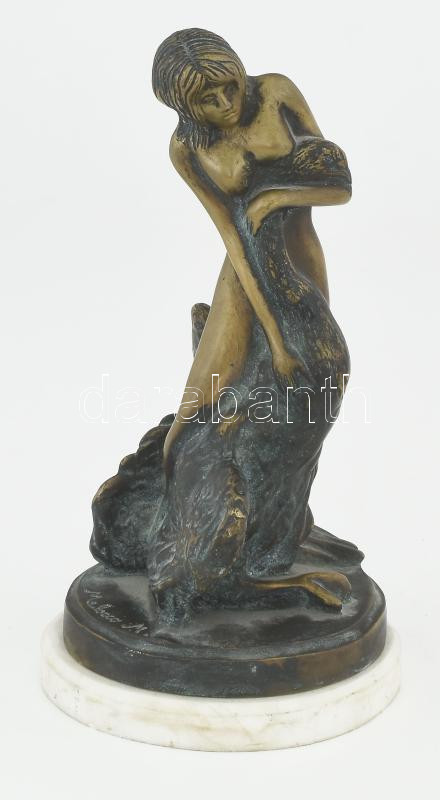 Melocco Miklós (1935): Léda és a hattyú. Bronz, márvány talpon, jelzett, m: 19,5 cm