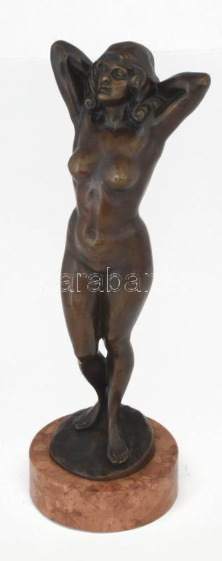 Maugsch Gyula (1882 - 1946): Nyújtózkodó akt. 20. sz. első fele. Patinázott bronz. jelzett, márvány talapzaton, m: 40 cm.