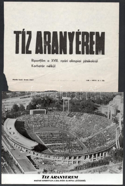 cca 1989 előtt készült, "Tíz aranyérem" című magyar film jelenetei és szereplői, 41 db vintage produkciós filmfotó (vitrinfotó, lobbyfotó) ezüst zselatinos fotópapíron, a használatból eredő (esetleges) kisebb hibákkal, + hozzáadva egy szöveges kisplakát, 18x24