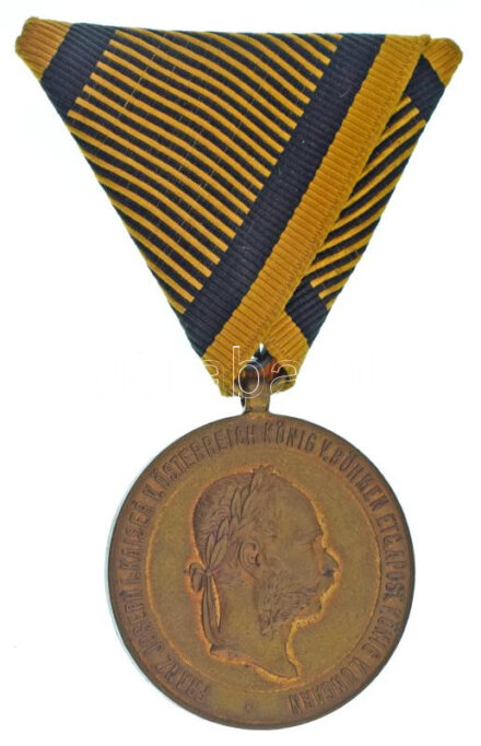 1873. "Hadiérem" bronz kitüntetés eredeti mellszalagon T:AU patina Hungary 1873. "Military (War) Medal" bronze decoration with original ribbon C:AU patina NMK 231.