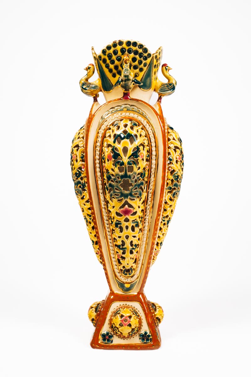 Zsolnay - Díszváza pávaszobros nyakkal II.