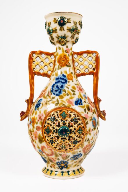 Zsolnay - Áttört füles váza