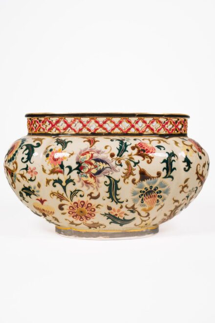 Zsolnay - Virágdíszes kaspó