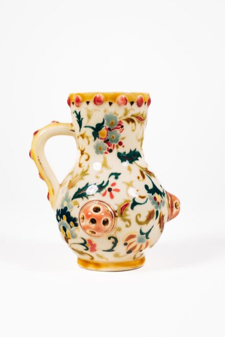 Zsolnay - Kecses korsó