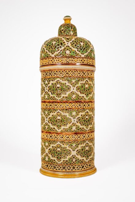 Zsolnay -Díszedény fedéllel