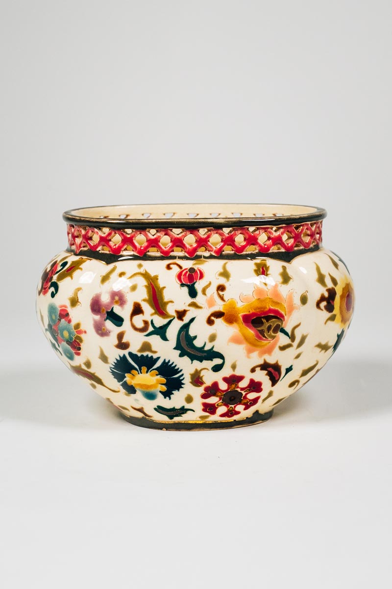 Zsolnay - Virágdíszes kaspó