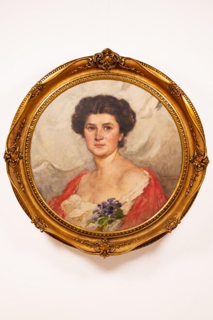 Anonimusz: Ibolyacsokros hölgy - Portréja a Szalonban