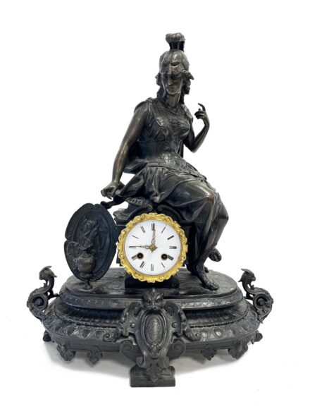 Japy Frères köre: Kandallóóra - Pallas Athéné Istennő -  ülő szobrával díszítve