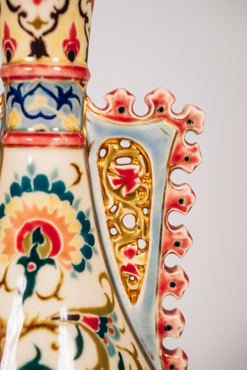 Zsolnay - Áttört szárnyfüles váza I. - Image 3