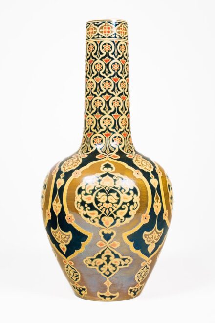 Zsolnay - Perzsa mintás váza
