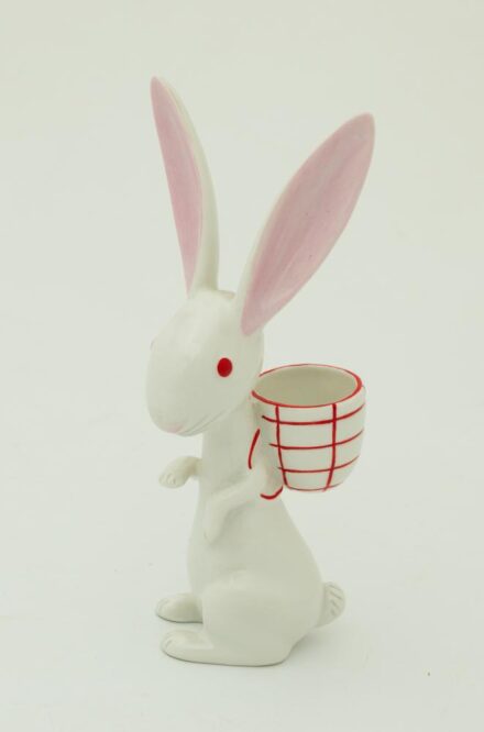 Aquincum nyuszi kosárral.