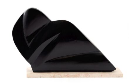 Ismeretlen keramikus: Hullámzó forma.