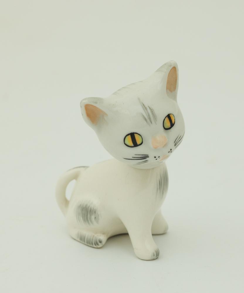 Aquincum bólogató cica.