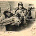 Juive Tunisienne / jewish woman, water pipe, Tunisia; Judaica