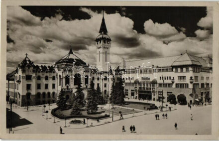 Marosvásárhely, Targus Mures; városháza, kultúrpalota / town hall, culture palace
