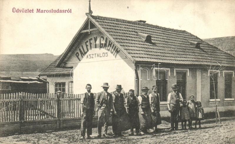 Marosludas, Ludus; Pálffy Gábor asztalos műhelye munkásokkal / carpentry workshop