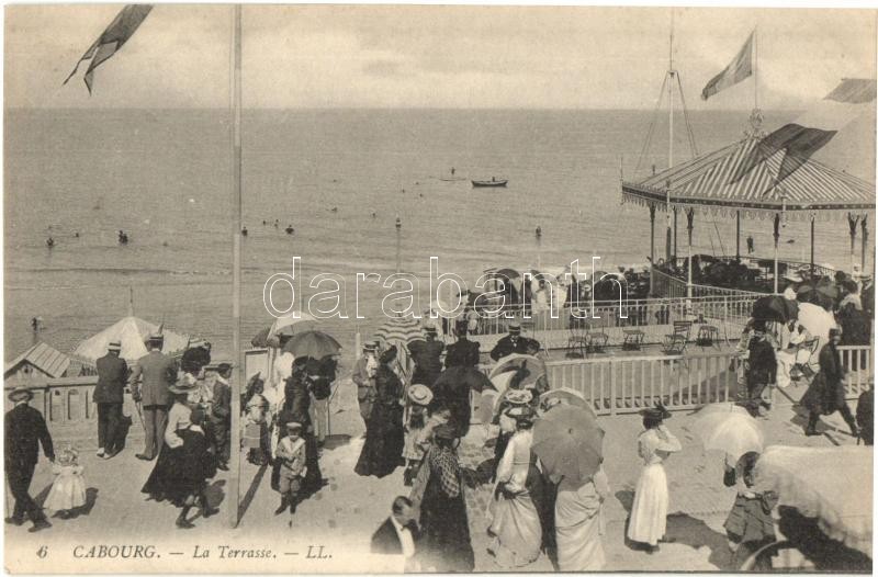 Cabourg. La Terrasse / the terrace