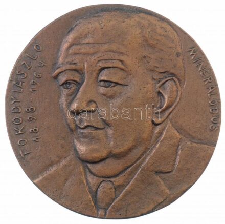 Osváth Mária (1921-1998) 1984. 'Tokody László mineralógus 1898-1964 - Kiemelkedő tudományos diákköri munkáért - ELTE' kétoldalas Br plakett (93mm) T:2