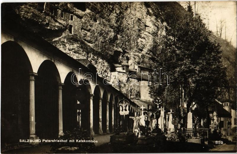 Salzburg, Petersfriedhof mit Katakomben / graveyard, catacombs