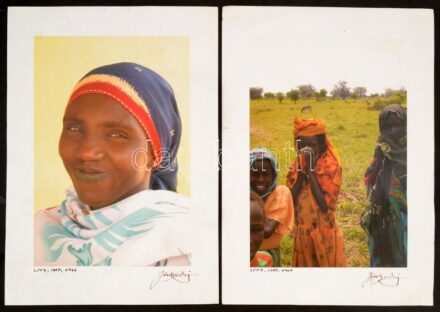 2007 Jász Sándor: Csád, 2 db fotóprint, foltos, 45×32 cm