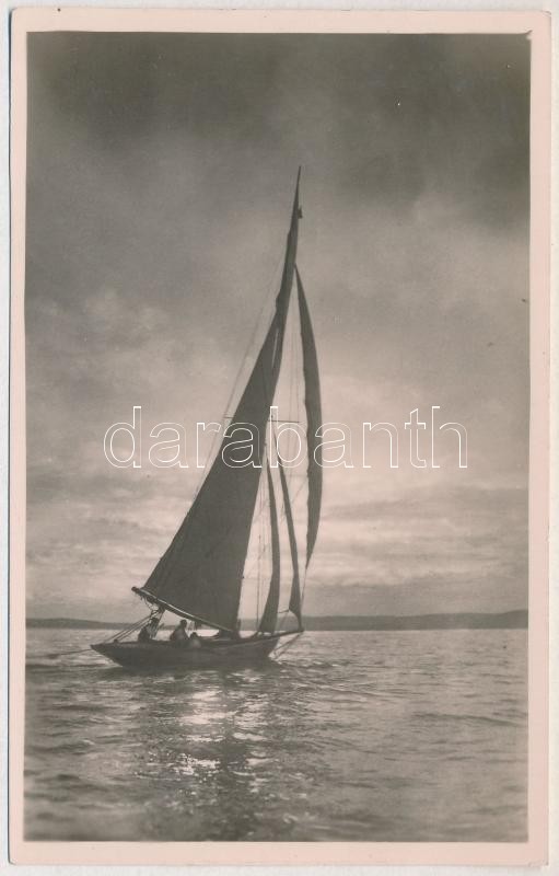 Balaton - 5 db régi képeslap vitorlásokkal / 5-pre-1945 postcards with sailing boats - Image 2