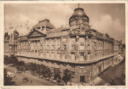 1932 Budapest V. Pesti Magyar Kereskedelmi Bank palotája, automobil (szakadás / tear)
