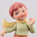 Korcsolyázó kisfiú, biszkvit porcelán figura, kézzel festett, jelzetlen, hibátlan, m: 10 cm - Image 2