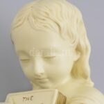 Bibliás lány. Műgyanta őrlemény szobor 24 cm - Image 4